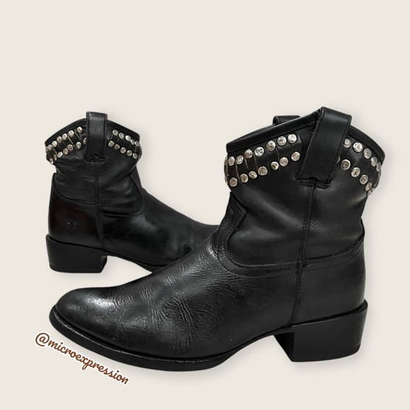 RARE Frye Diana Vintage Distressed Black Leather Stud Pull-On Cowgirl Ankle Boot - Picture 9 of 16